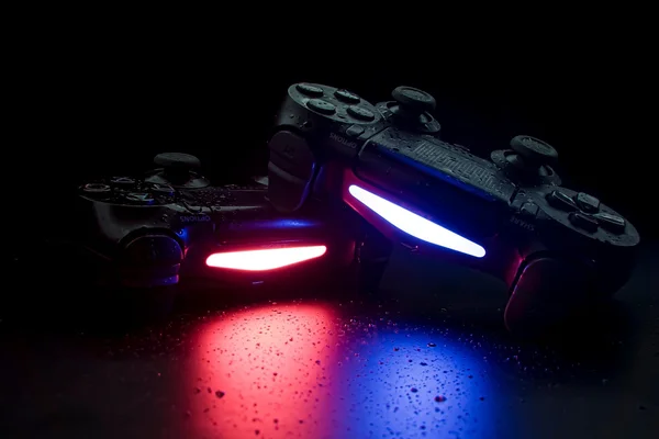 德州扑克下载真人游戏